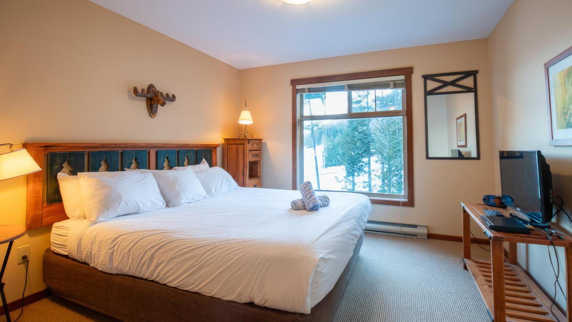 Snow Creek Lodge By Fernie Lodging Co Ngoại thất bức ảnh