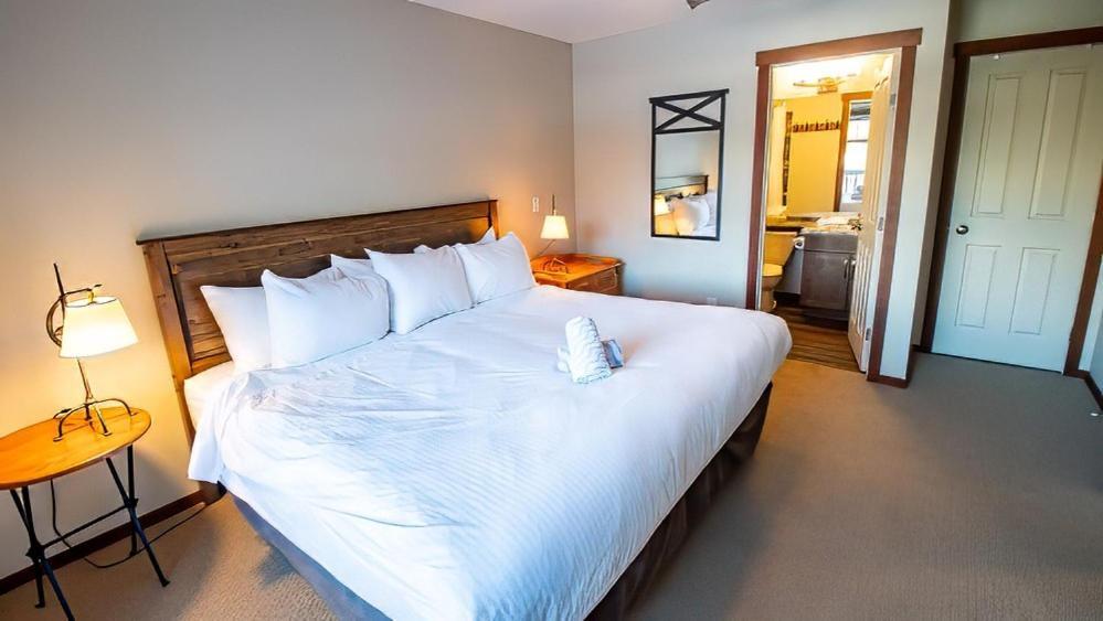 Snow Creek Lodge By Fernie Lodging Co Ngoại thất bức ảnh